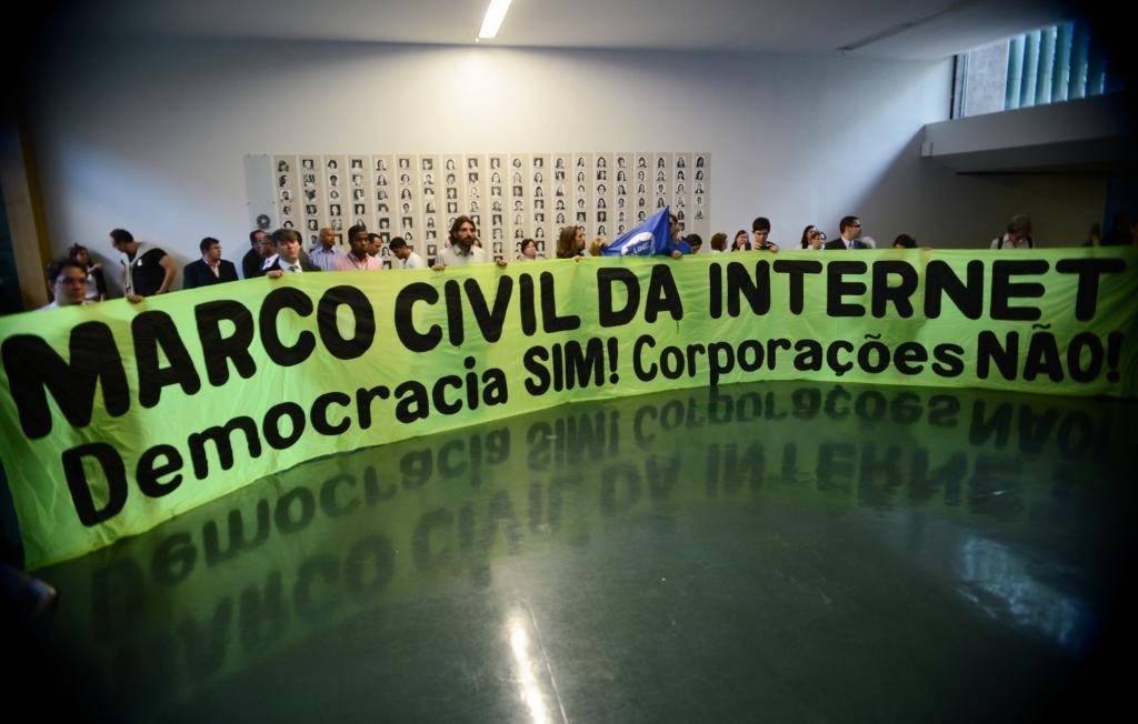 Manifestação sobre o Marco Civil da Internet